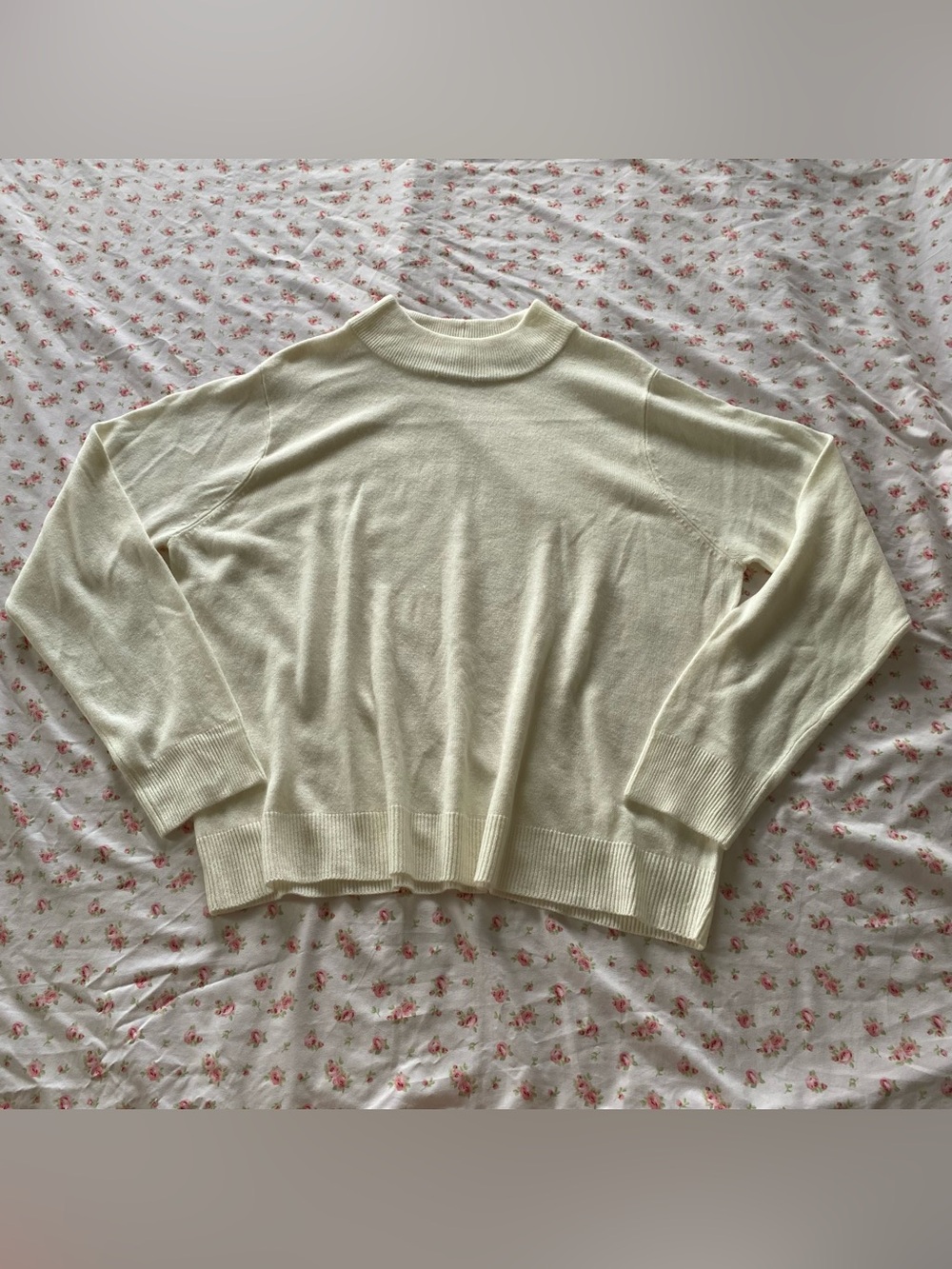 Elizabeth Williams Cream Mock Neck Coquette Casual Cute Sweater